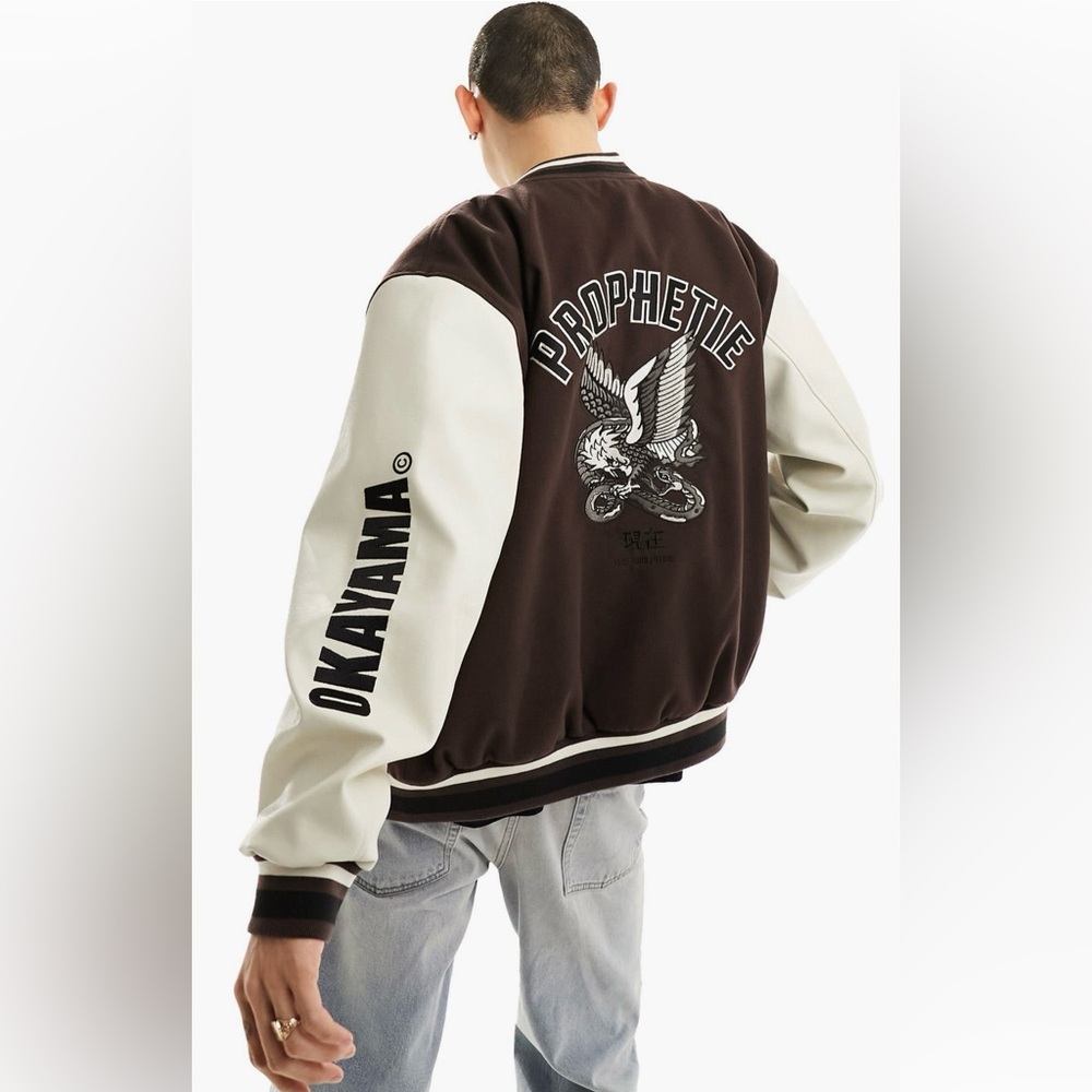 NWT’S OVERSIZED VARSITY BOMBER JACKET!